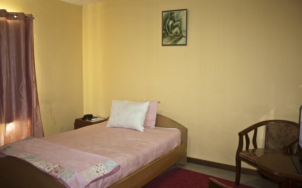 אקרה Quest Lodge מראה חיצוני תמונה