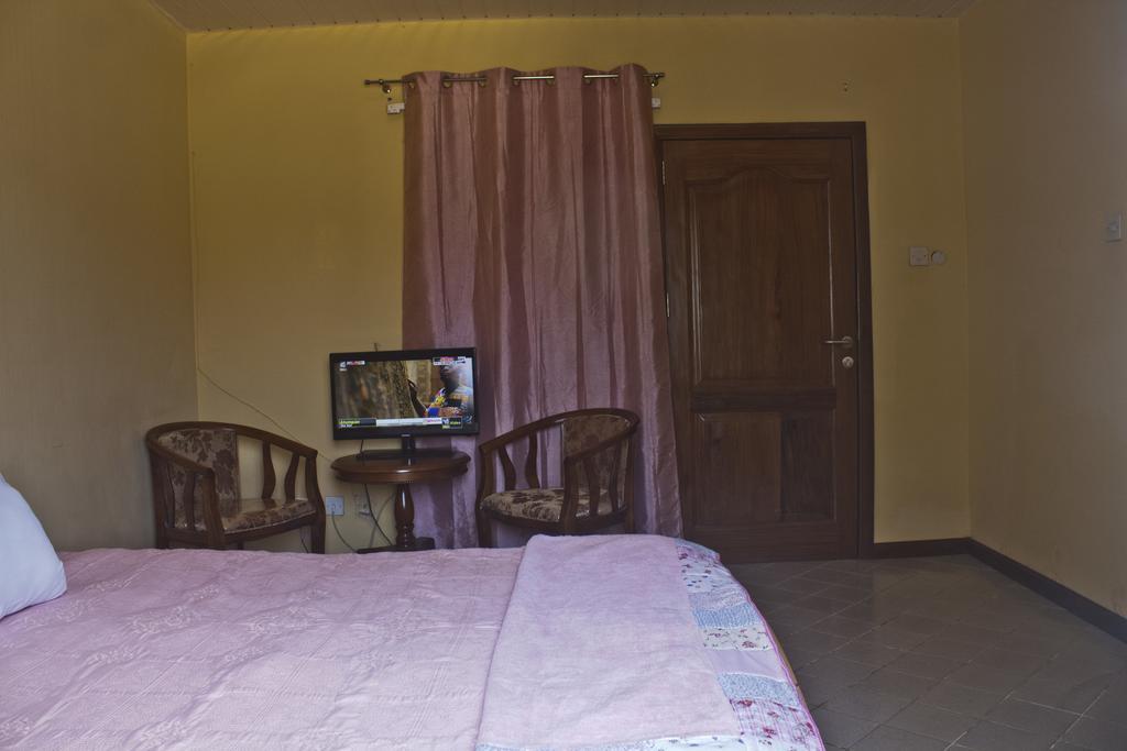 אקרה Quest Lodge מראה חיצוני תמונה